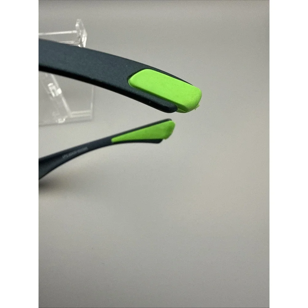 Piranha Authentic NEW SportWrap FlexTemple Sunglasses Semi Frameless Black/Green